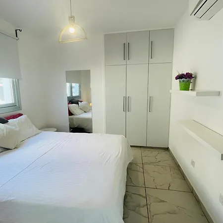 Sea Breeze - Oroklini