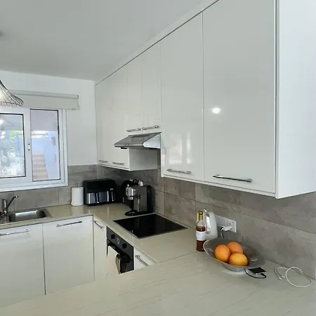 Sea Breeze - Oroklini