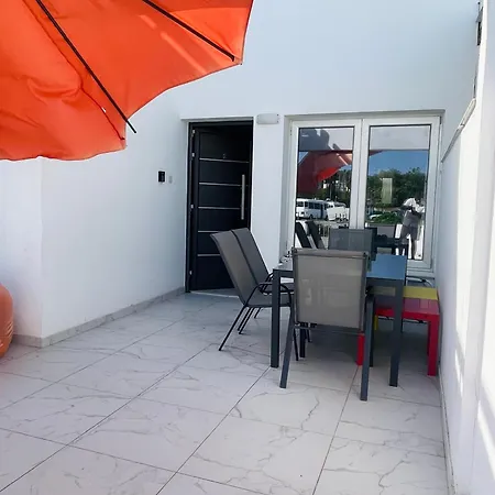 Sea Breeze - Oroklini